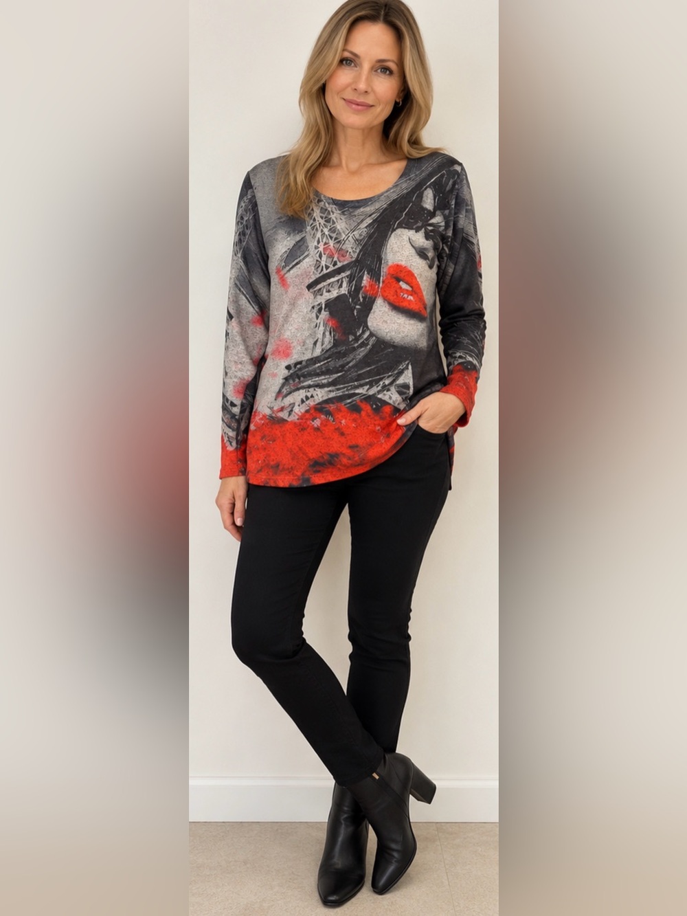 Moffi XL Paris Eiffel Tower Woman Graphic Print Long Sleeve Top Tunic